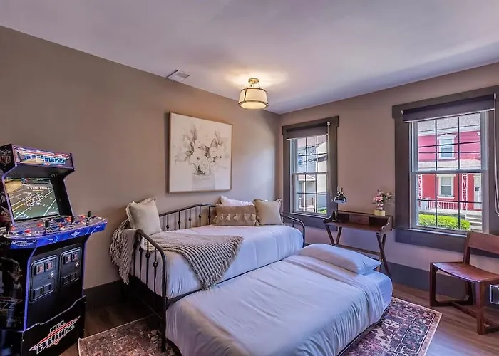 Holiday home Stylish 2 King Bed Retreat Near Grandview